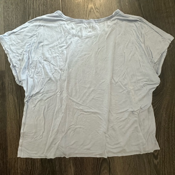 Cute crop top - Picture 3 of 3